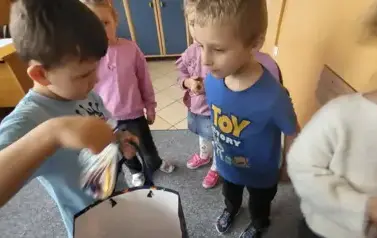 1000066281