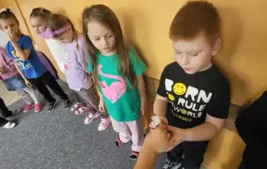 1000066277