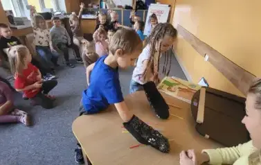 1000066424