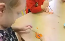 1000018744