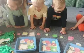 1000018990
