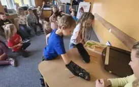 1000066424