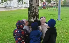 1000018223